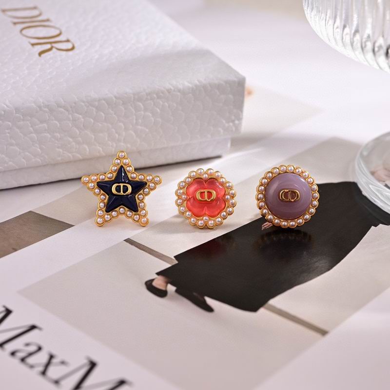Dior Earring 06yxs79